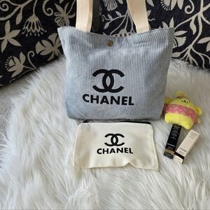 Pretty Totebag + Pouch